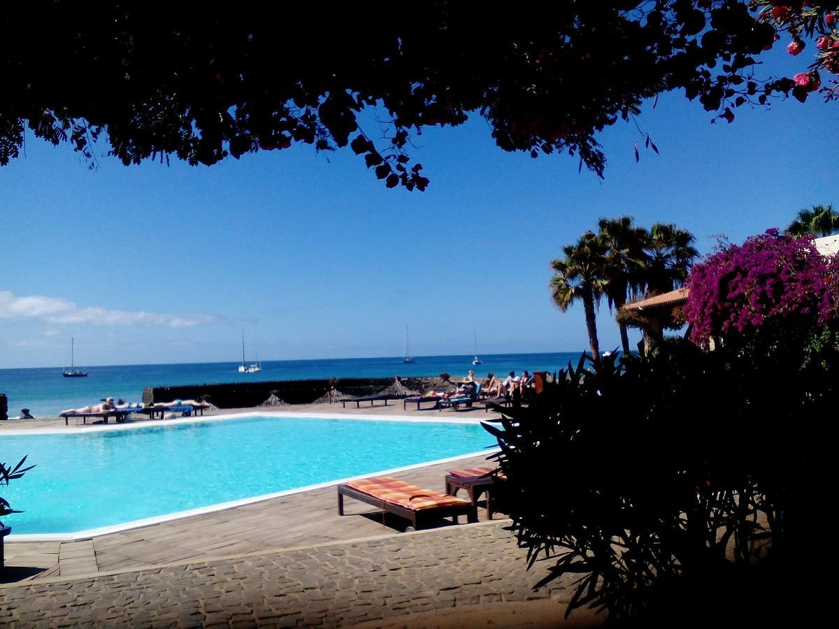 Porto Antigo - Charming & Peaceful Apartment Overlooking Pool And Sea Santa María Exterior foto